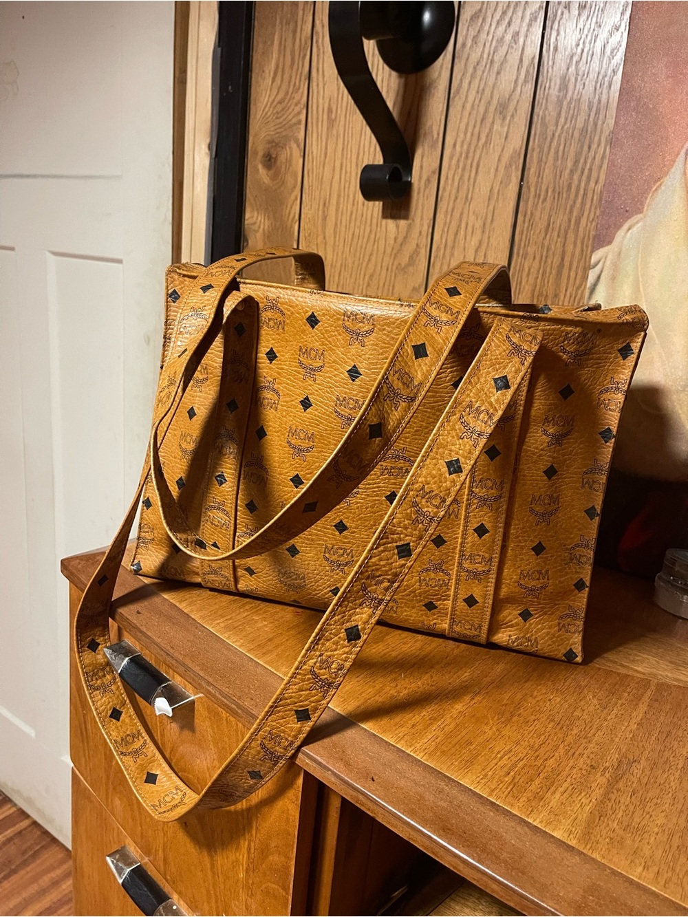 MCM  Munchen leather Tote Bag, Excellent condition ... - Picture 12 of 15